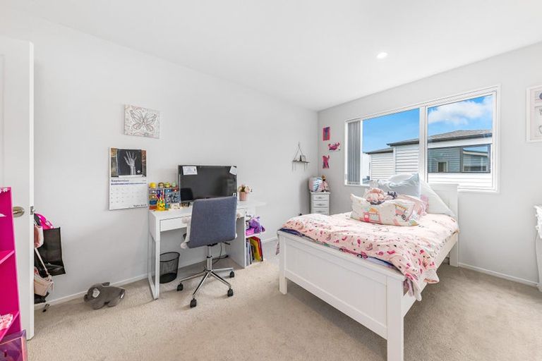 Photo of property in 13 Bomber Lane, Whenuapai, Auckland, 0618