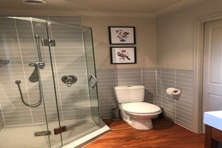 Photo of property in 40 Downing Street, Crofton Downs, Wellington, 6035