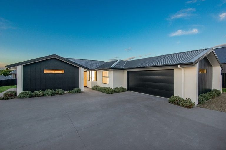 Photo of property in 4 Cuddie Close, East Taieri, Mosgiel, 9024