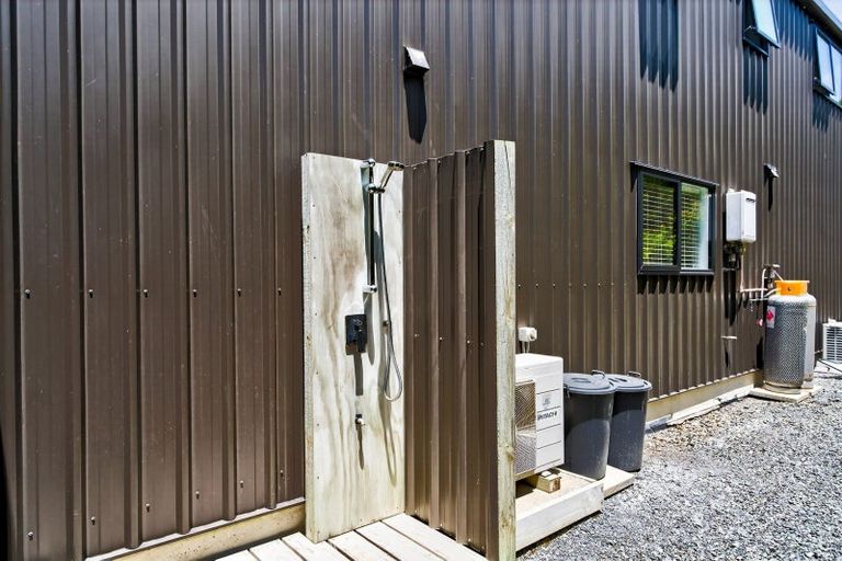 Photo of property in 2 Cambridge Lane, Mangawhai, 0505