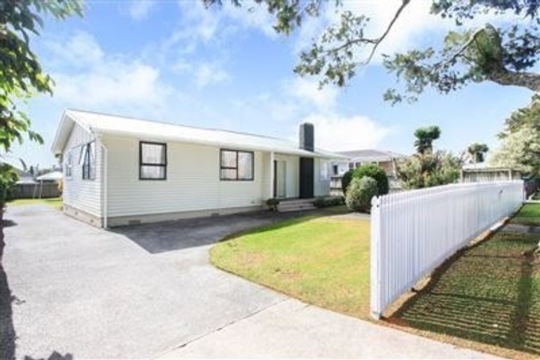 Photo of property in 49 Pinedale Place, Henderson, Auckland, 0610