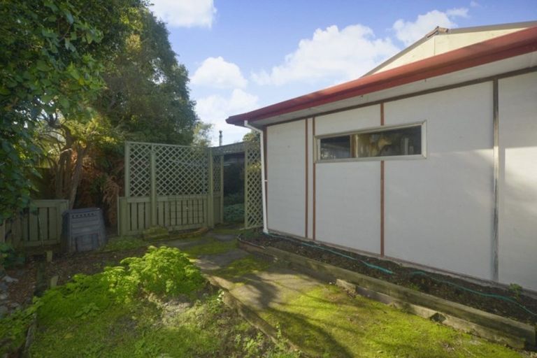 Photo of property in 6 Cobb Place, Otaki, 5512