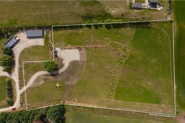 Photo of property in 624 Ballantyne Road, Wanaka, 9382