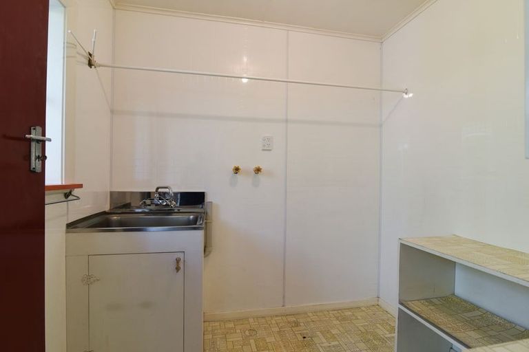 Photo of property in 56 Doon Street, Vauxhall, Dunedin, 9013