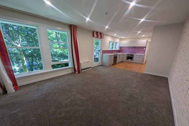 Photo of property in 47 Rawhiti Terrace, Kelburn, Wellington, 6012