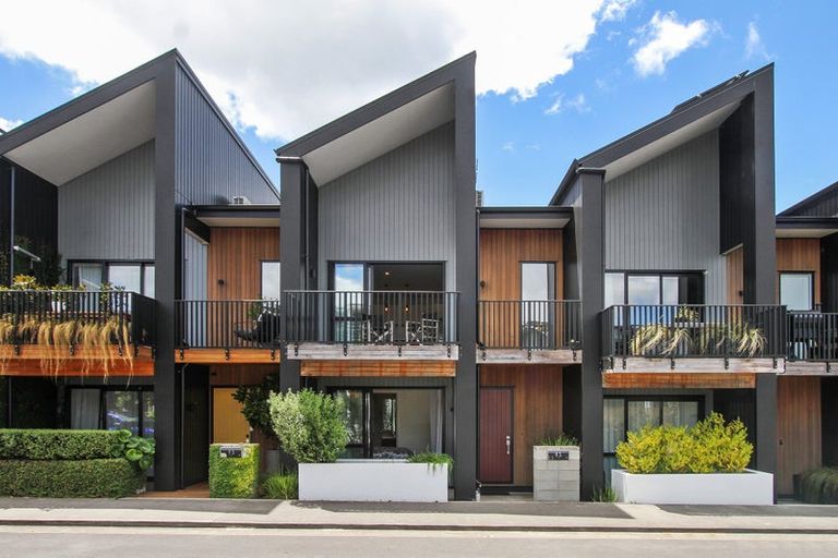 Photo of property in 93 Bomb Point Drive, Hobsonville, Auckland, 0616