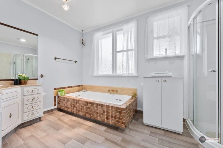 Photo of property in 72 Black Beech Street, Birchville, Upper Hutt, 5018