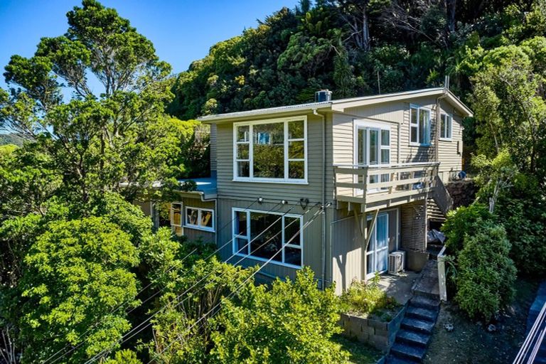 Photo of property in 167 Parkvale Road, Karori, Wellington, 6012