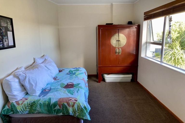 Photo of property in 11 Bay Vista Drive, Red Beach, 0932