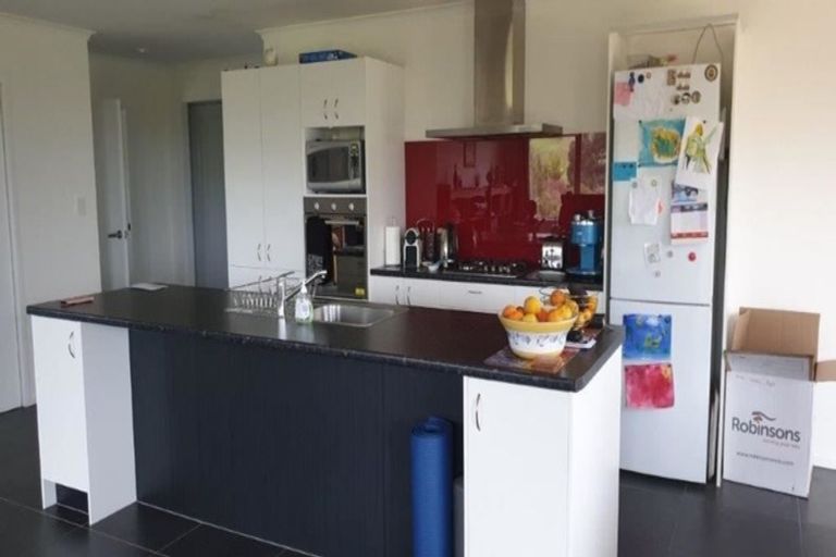 Photo of property in 52 Utopia Park Heights, Welcome Bay, Tauranga, 3112