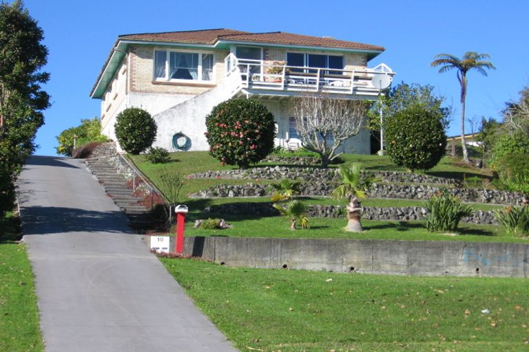 Photo of property in 10 Neumann Street, Kawakawa, 0210