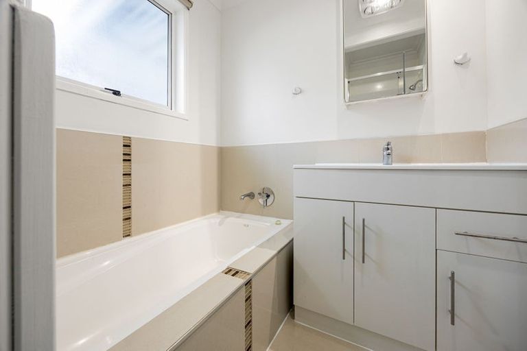 Photo of property in 53 Karen Crescent, Dinsdale, Hamilton, 3204