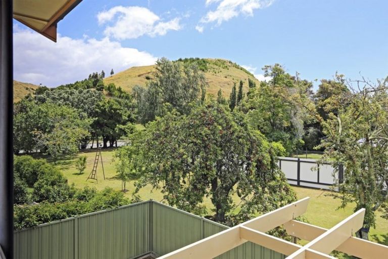 Photo of property in 132b Wharerangi Road, Greenmeadows, Napier, 4112