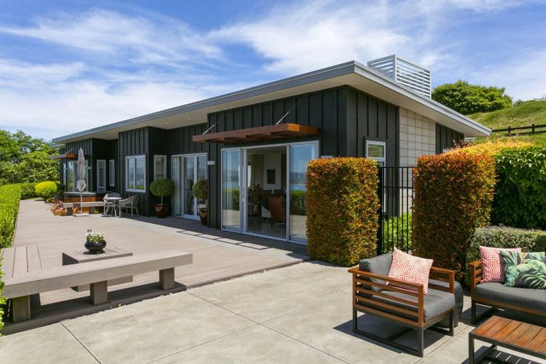 Photo of property in 12 Cameron Drive, Acacia Bay, Taupo, 3385