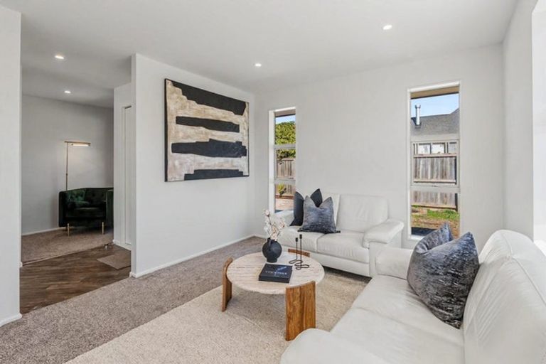Photo of property in 5 Jozecom Place, Rolleston, 7614