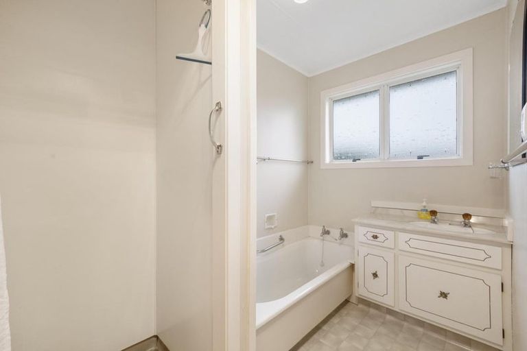 Photo of property in 3 Waianiwa Place, Tokoroa, 3420