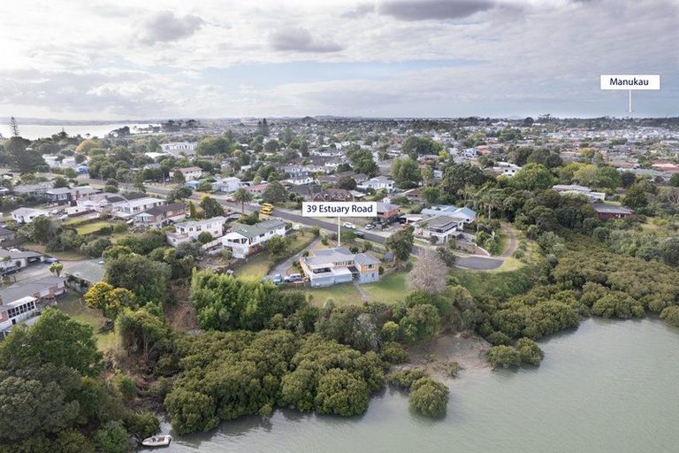Photo of property in 39 Estuary Road, Weymouth, Auckland, 2103