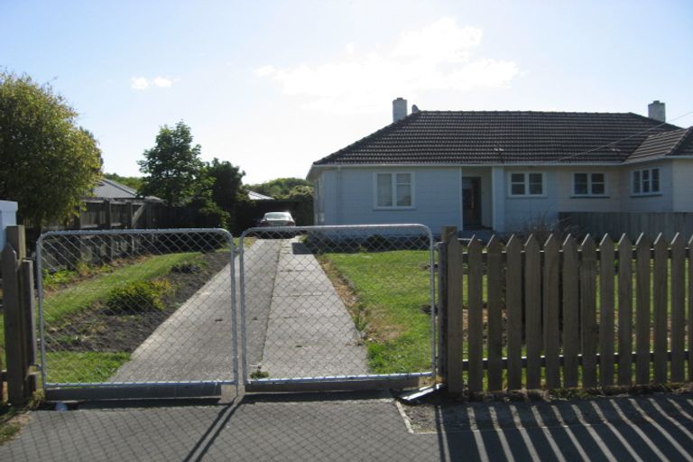 Photo of property in 33 Quinns Road, Shirley, Christchurch, 8013