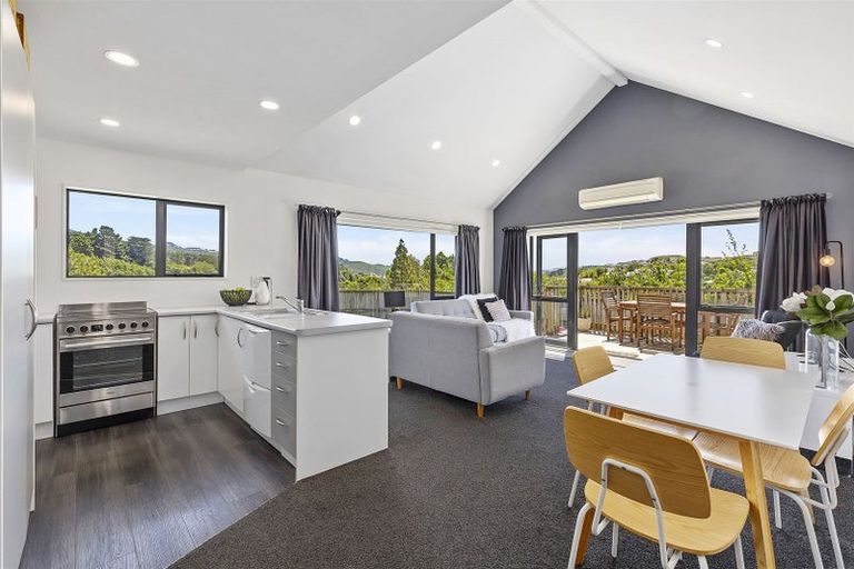 Photo of property in 43a Apple Terrace, Ranui, Porirua, 5024