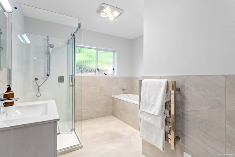 Photo of property in 2/6 Jutland Road, Hauraki, Auckland, 0622