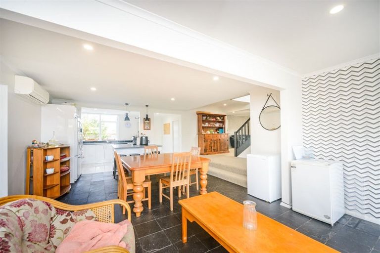 Photo of property in 118 Fitzroy Street, Terrace End, Palmerston North, 4410