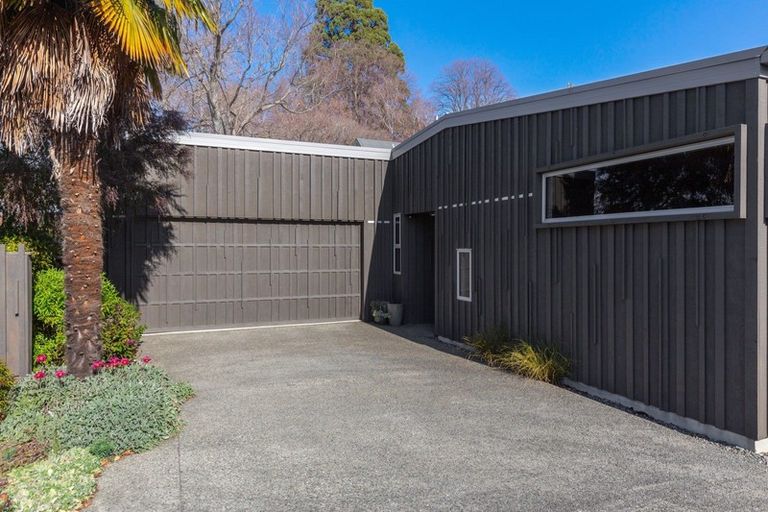 Photo of property in 104 Maxwell Road, Blenheim, 7201