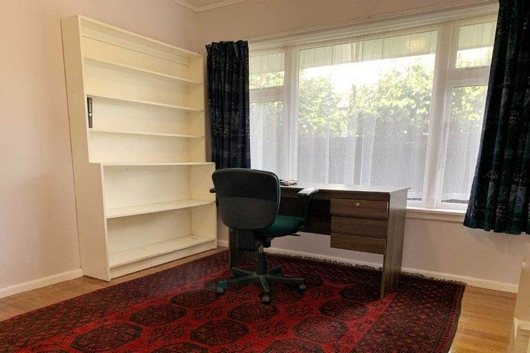 Photo of property in 17 Springbank Street, Bryndwr, Christchurch, 8053