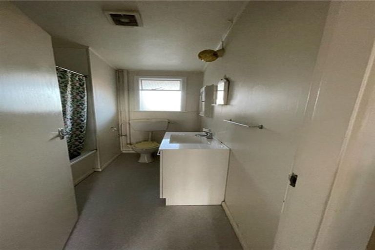 Photo of property in 61c Warwick Street, Mayfield, Blenheim, 7201