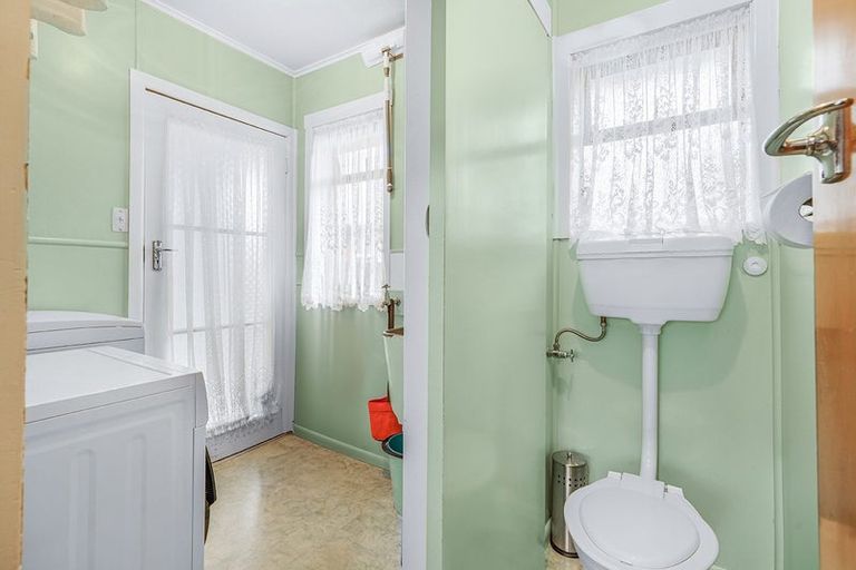 Photo of property in 101 Mount View Road, Melville, Hamilton, 3206