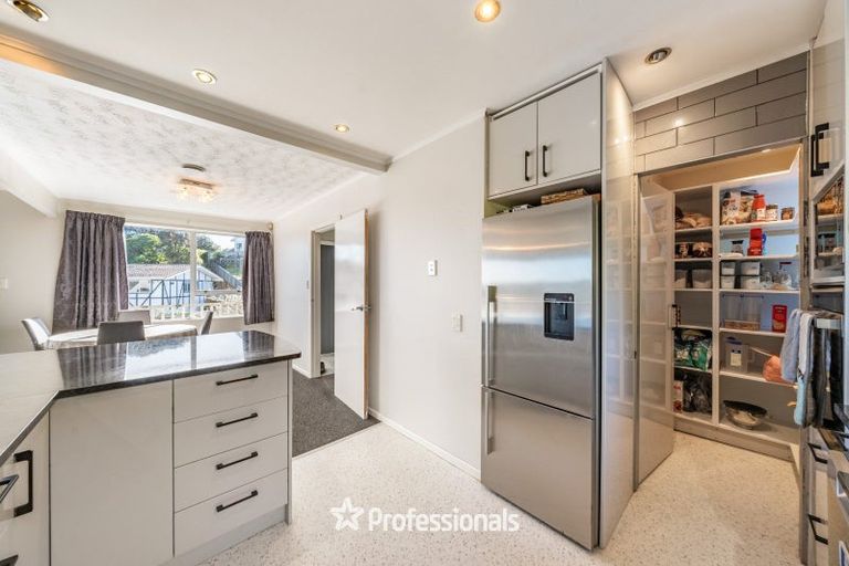 Photo of property in 54 Lord Street, Stokes Valley, Lower Hutt, 5019