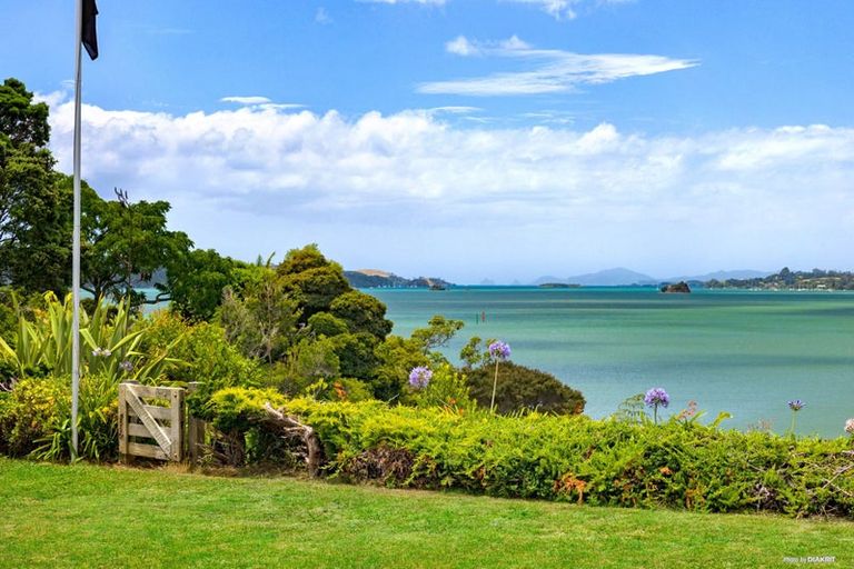 Photo of property in 24 Paretu Drive, Kerikeri, 0294