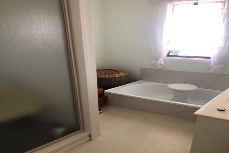 Photo of property in 231a Birkdale Road, Birkdale, Auckland, 0626