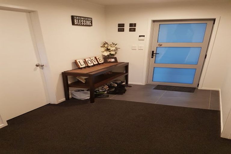 Photo of property in 7 Glenvar Road, Torbay, Auckland, 0630