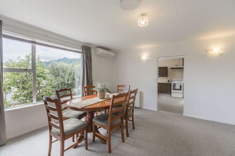 Photo of property in 36 Sylvan Avenue, Waikanae, 5036