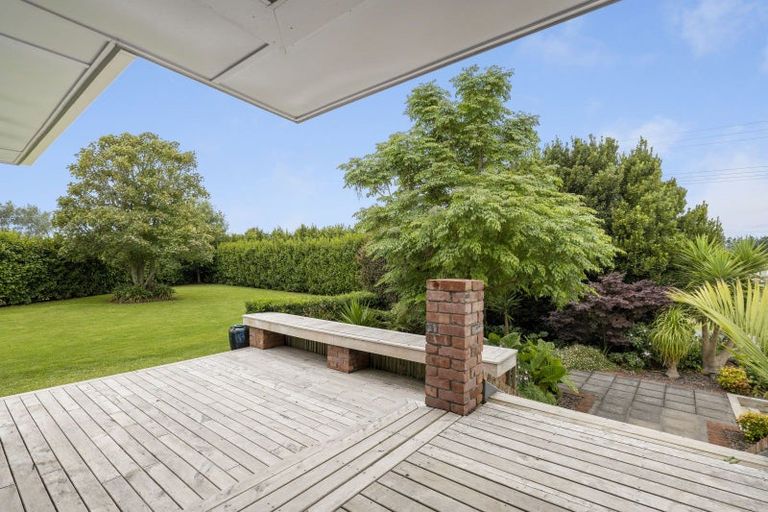 Photo of property in 8 Clearview Road, Lepperton, New Plymouth, 4373