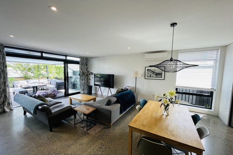 Photo of property in 240 Hobsonville Point Road, Hobsonville, Auckland, 0616