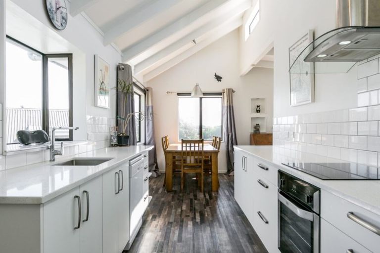 Photo of property in 25 Delhi Road, Hospital Hill, Napier, 4110