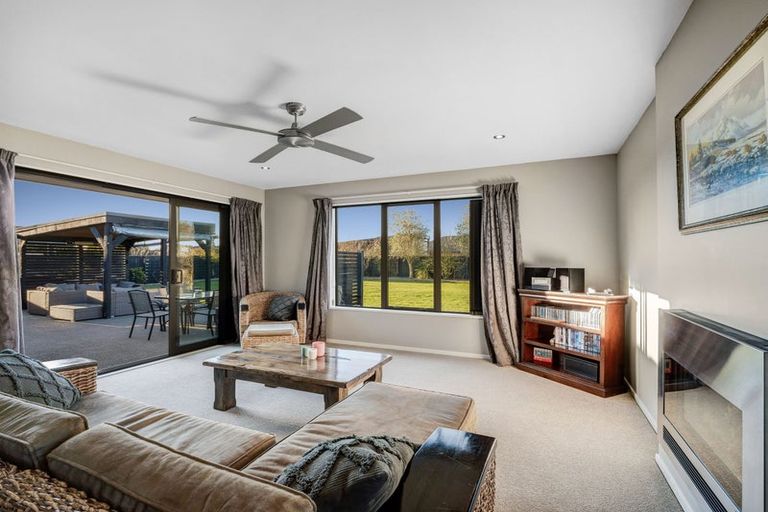 Photo of property in 52 Jacks Drive, West Melton, 7618