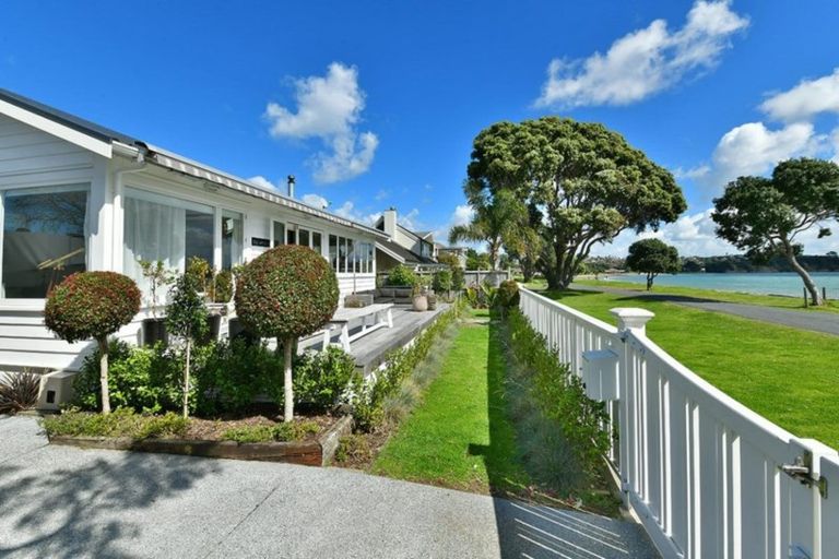 Photo of property in 103 The Esplanade, Manly, Whangaparaoa, 0930