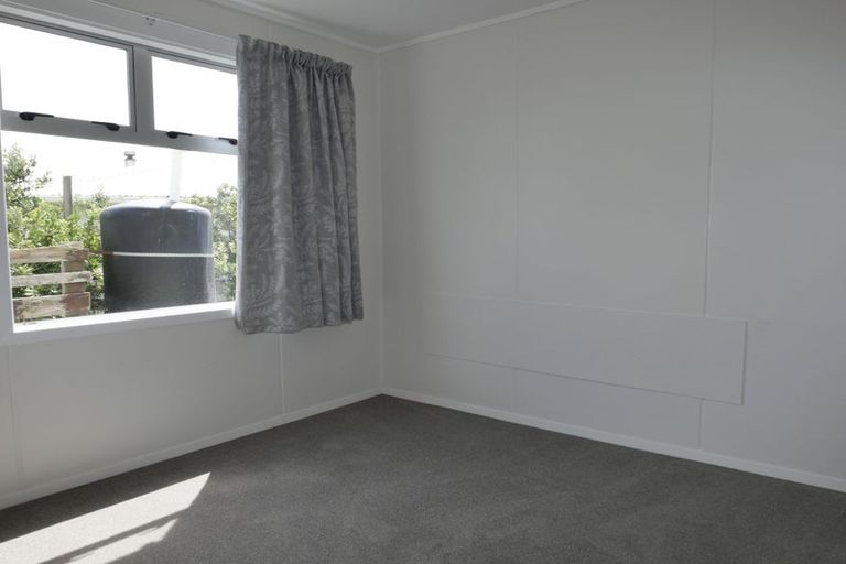 Photo of property in 7 Kent Avenue, Waitarere Beach, Levin, 5510