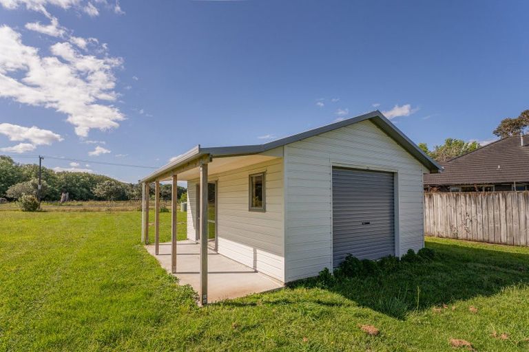 Photo of property in 12 Austin Drive, Whitianga, 3510