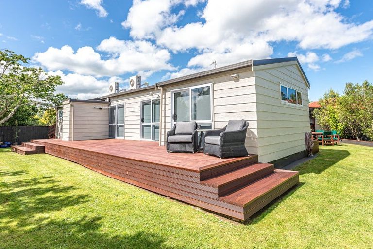 Photo of property in 6 Monowai Place, Aramoho, Whanganui, 4500