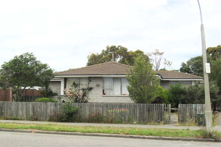 Photo of property in 2 Kawau Crescent, Bromley, Christchurch, 8062