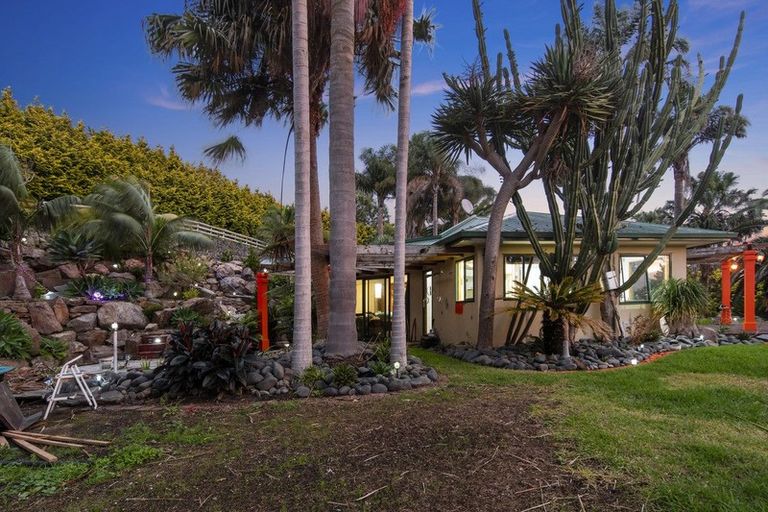 Photo of property in 33 Panorama Drive, Welcome Bay, Tauranga, 3175