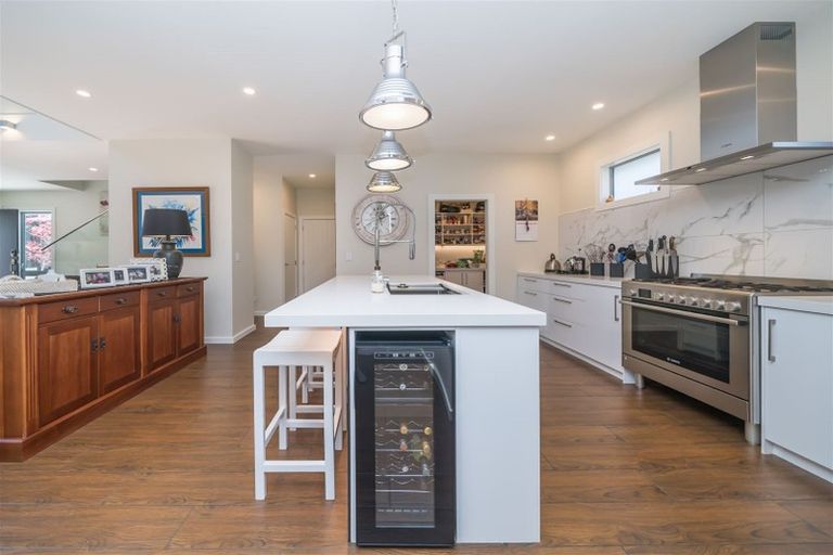 Photo of property in 180a Victoria Avenue, Hokowhitu, Palmerston North, 4410