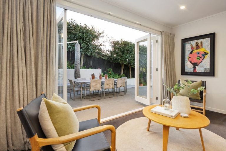 Photo of property in 11 Awatere Avenue, Beerescourt, Hamilton, 3200