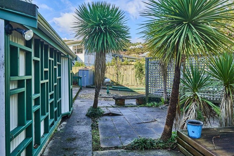 Photo of property in 3 Naver Place, Papakowhai, Porirua, 5024