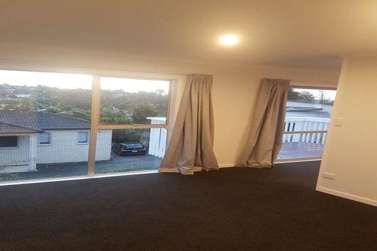 Photo of property in 153 Browns Bay Road, Browns Bay, Auckland, 0630