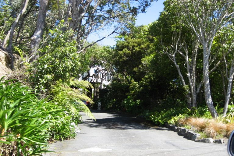 Photo of property in 33 Torwood Road, Khandallah, Wellington, 6035