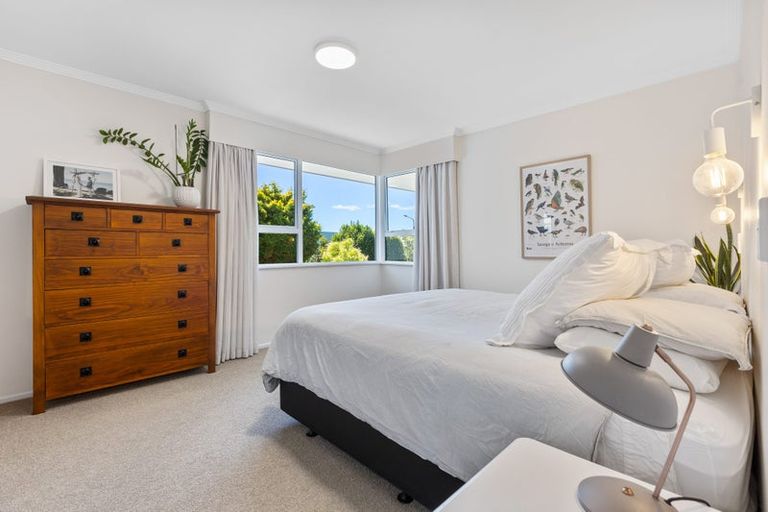 Photo of property in 46 Nevada Drive, Merrilands, New Plymouth, 4312